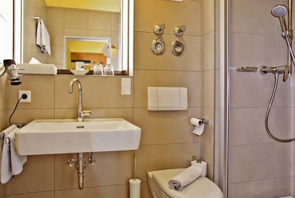 Pension Vicus Passau Bagian luar foto